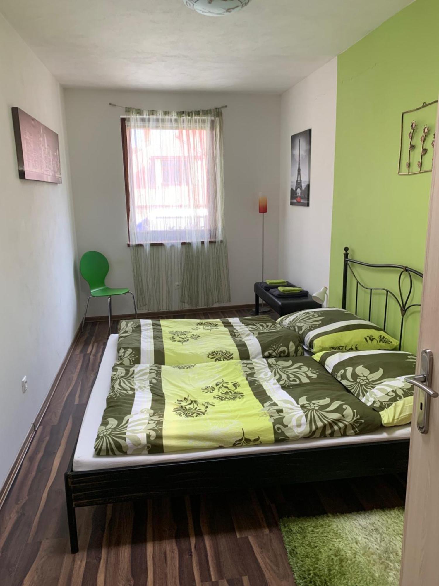 Apartman Emes S Terasou Kežmarok Exteriör bild