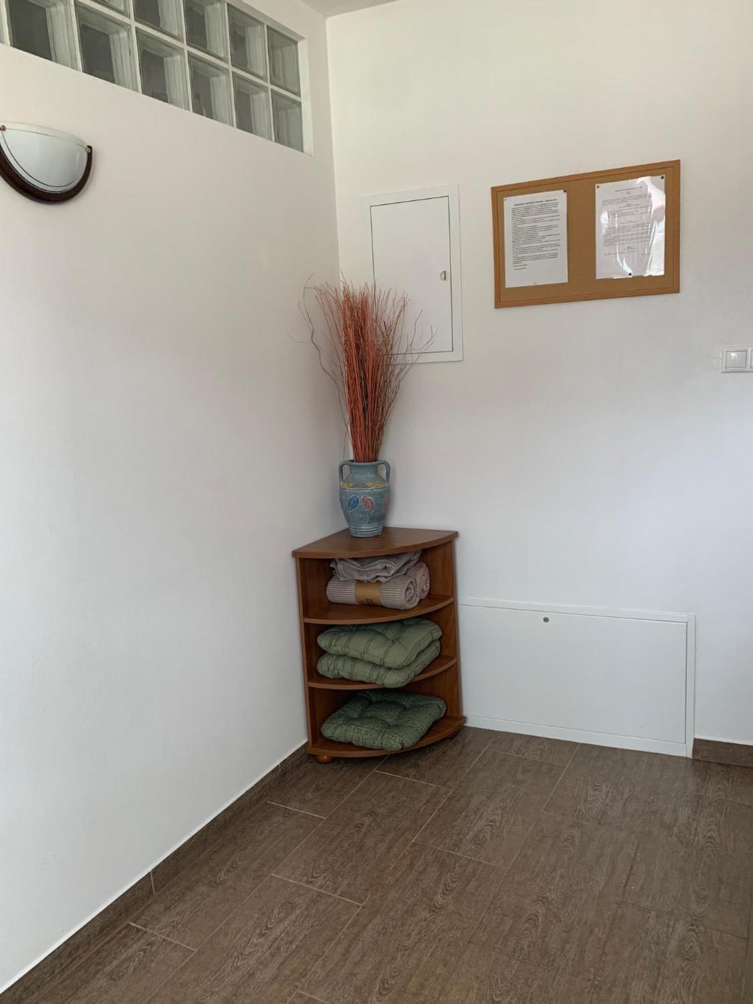 Apartman Emes S Terasou Kežmarok Exteriör bild